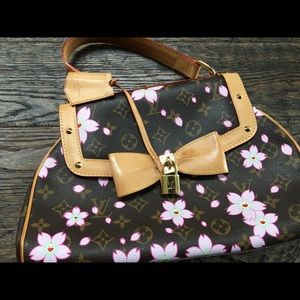 💯Louis Vuitton Cherry 🍒 Blossom Retro handbag